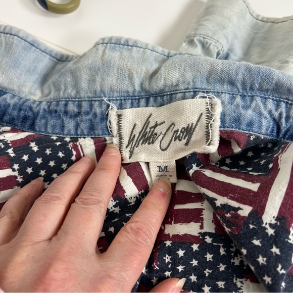 White Crow women’s American Flag Denim Shirt size Medium - Picture 3 of 7